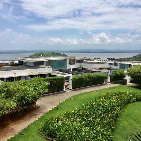 Infiniti Bay Private Pool Villa Dabolim Exteriör bild